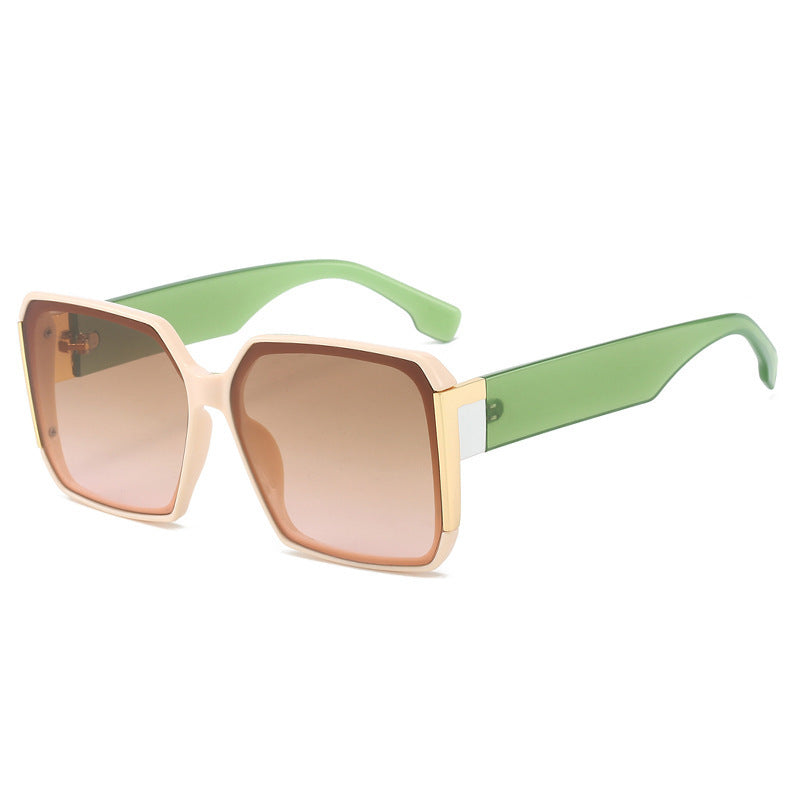 Retro Luxury Sunglasses – Fashionable Outdoor Eyewear