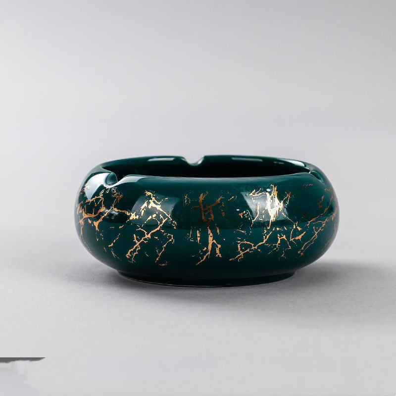 European Luxury Ceramic Ashtray – Large Modern Design for Home or Office