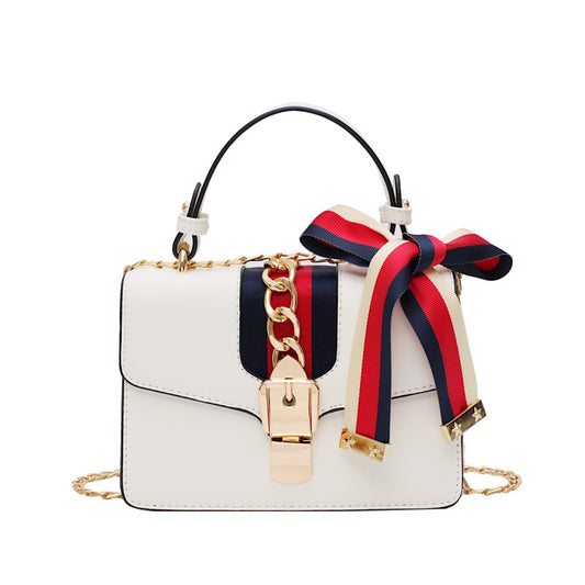 Chain Lock Bag – Chic & Secure Shoulder or Crossbody Purse