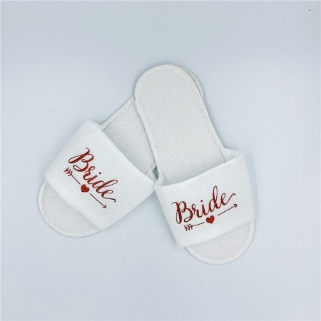 Wedding Party Slippers – Soft Spa-Style Slippers for Bride & Bridesmaids