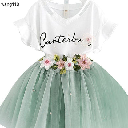 Girls’ Summer Clothing Sets – 2-Piece T-Shirt & Hole Pants Outfit