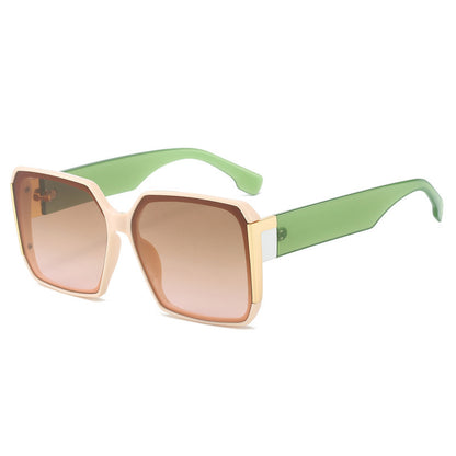 Retro Luxury Sunglasses – Fashionable Outdoor Eyewear