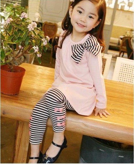 Striped/Bow 2-Piece Girl Set