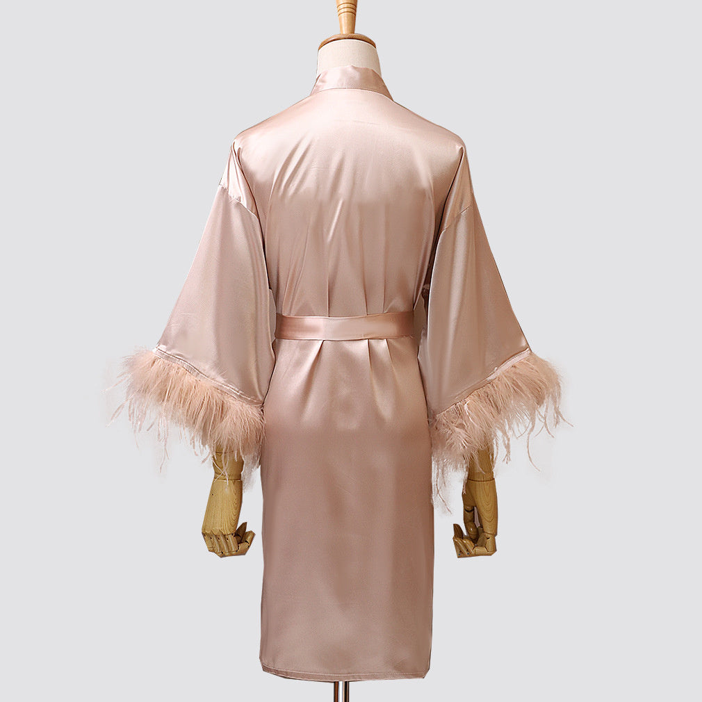 Feather Dressing Gown – Elegant Wedding Party Robe for Bride & Bridesmaids