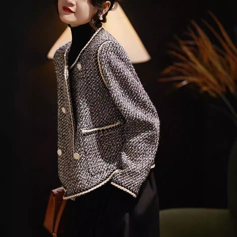 Double-Breasted Autumn Coat for Women – Elegant Western-Style Outerwear