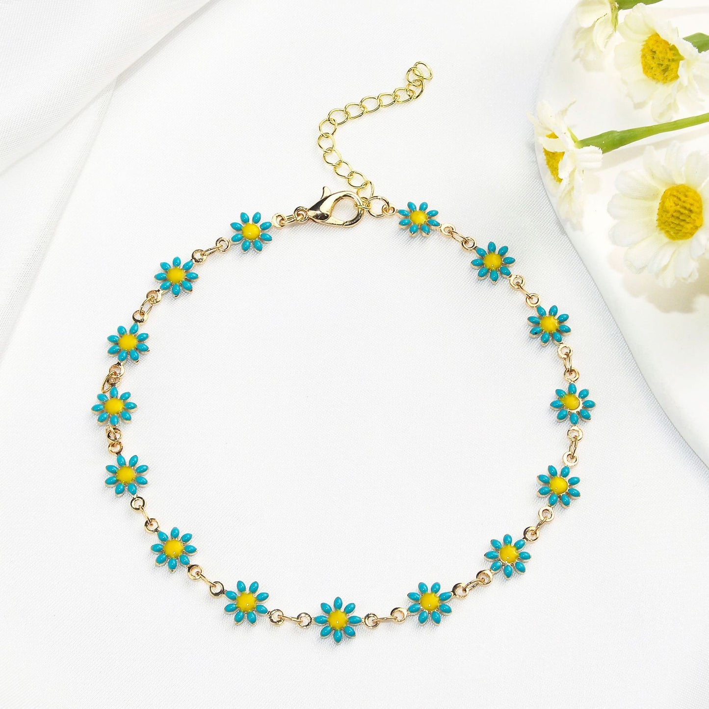 Fashionable Little Daisy Anklet