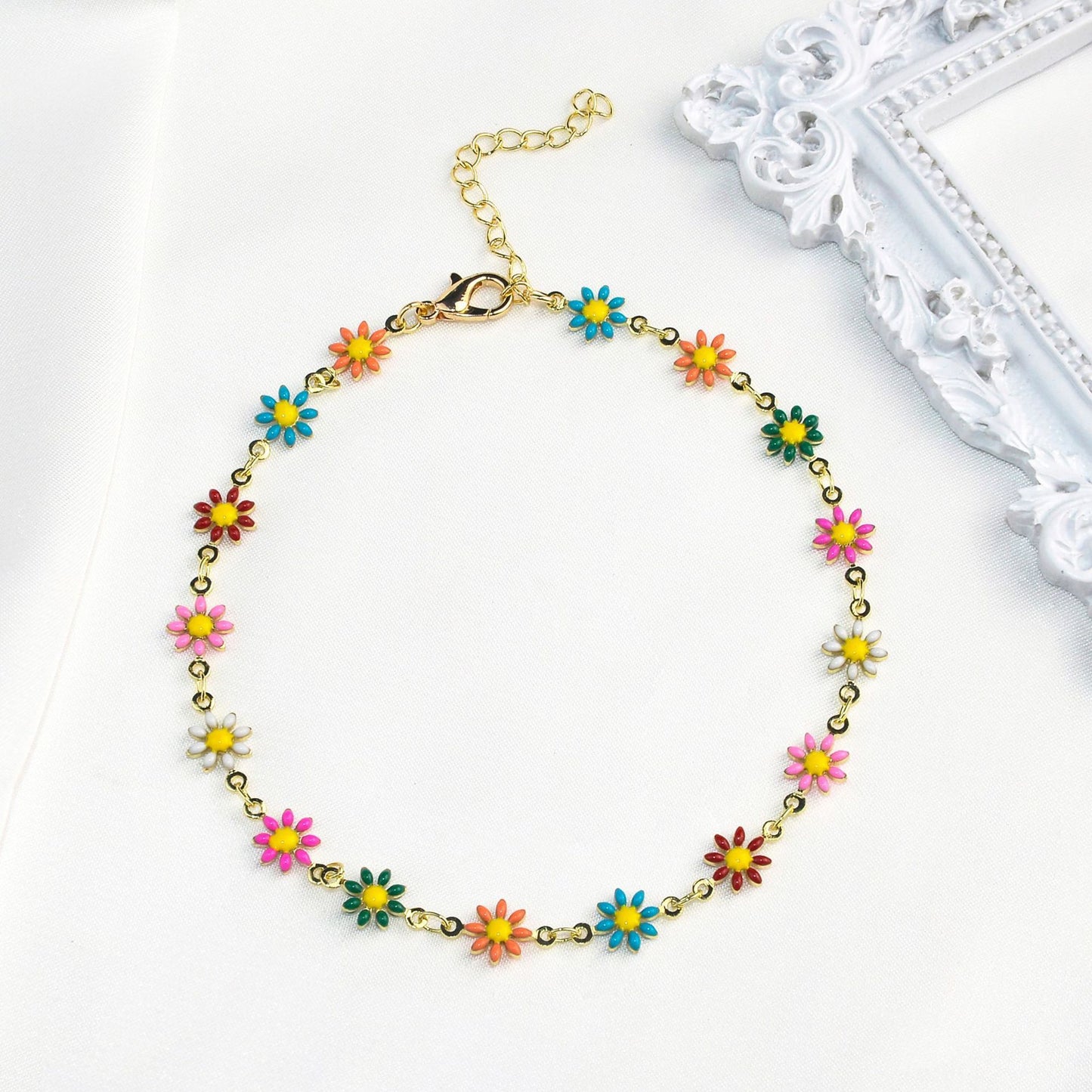 Fashionable Little Daisy Anklet